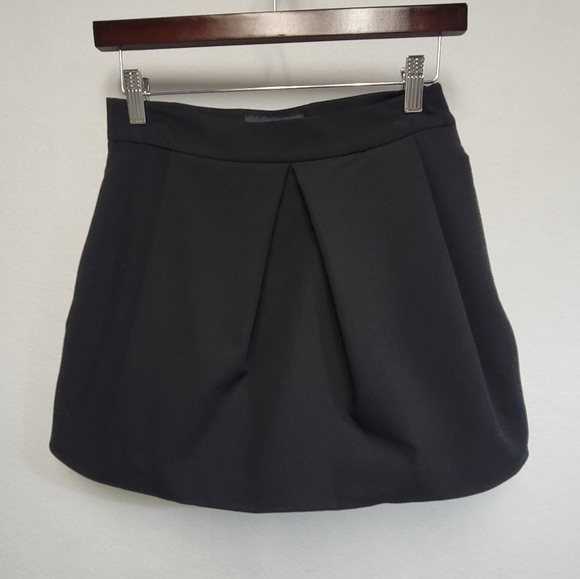 Zara Front Pleat Mini Skirt With Side Zipper Womens Size Small - Picture 9 of 11